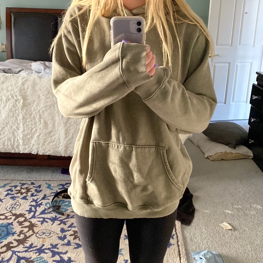 AERIE GREEN OVERSIZED SWEATSHIRT/ oversized / comfy / green /